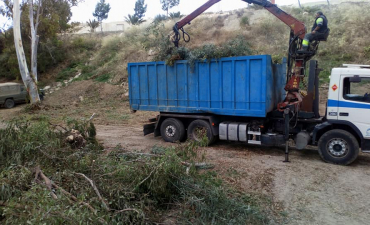 Dando los últimos retoques... Con un equipo rápido y eficaz